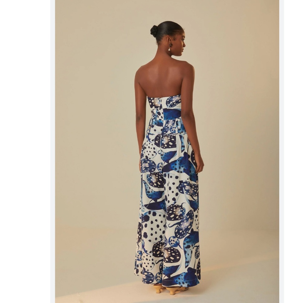 Mantas Strapless Maxi 
Jumpsuit, Mantas COLOR- Off-White 
FARM RIO ACTIVE
NWOT
